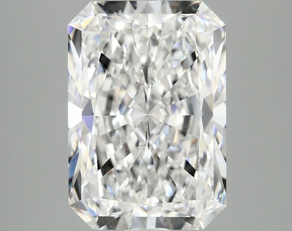 4.07 Carat D-VS1 Radiant Lab Diamond
