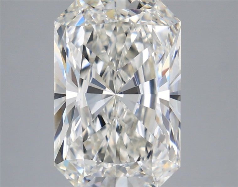 4.22 Carat G-VVS2 Radiant Lab Diamond
