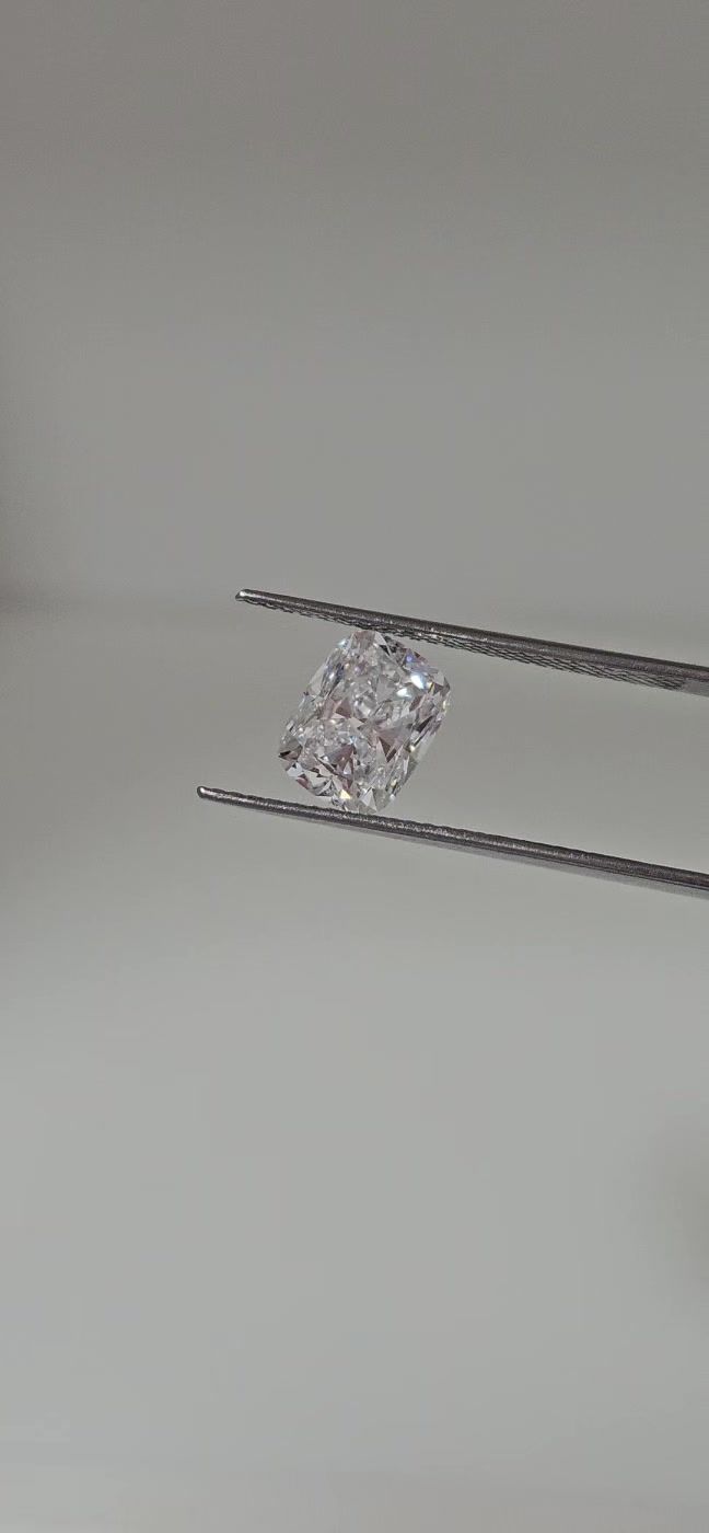 2.00 Carat D-VVS2 Cushion Cut Diamond