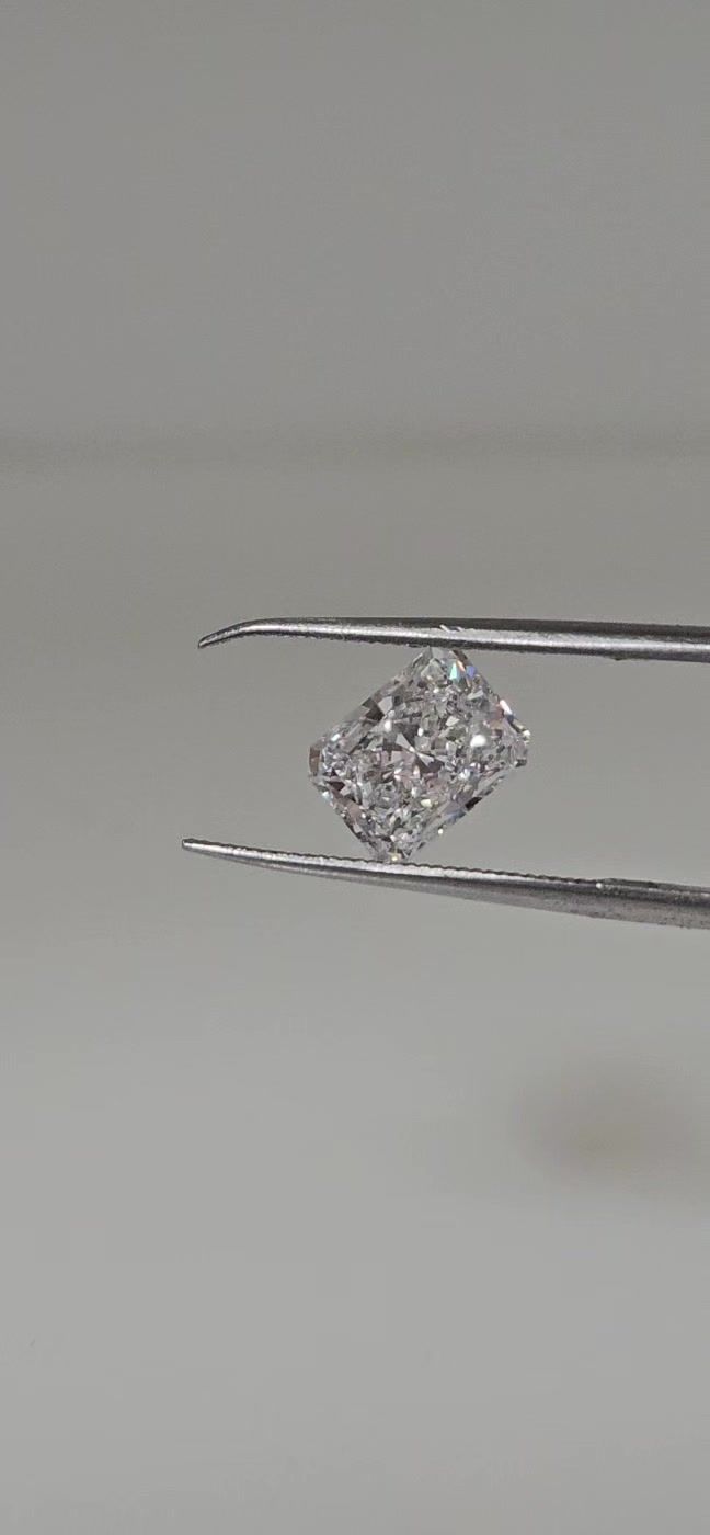 1.01 Carat E-FL Radiant Cut Diamond