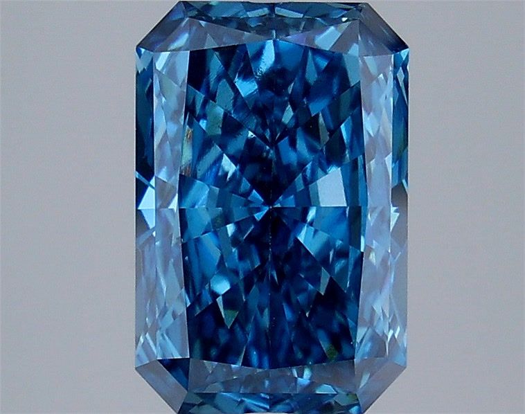 3.14 Carat Radiant Cut Fancy Blue