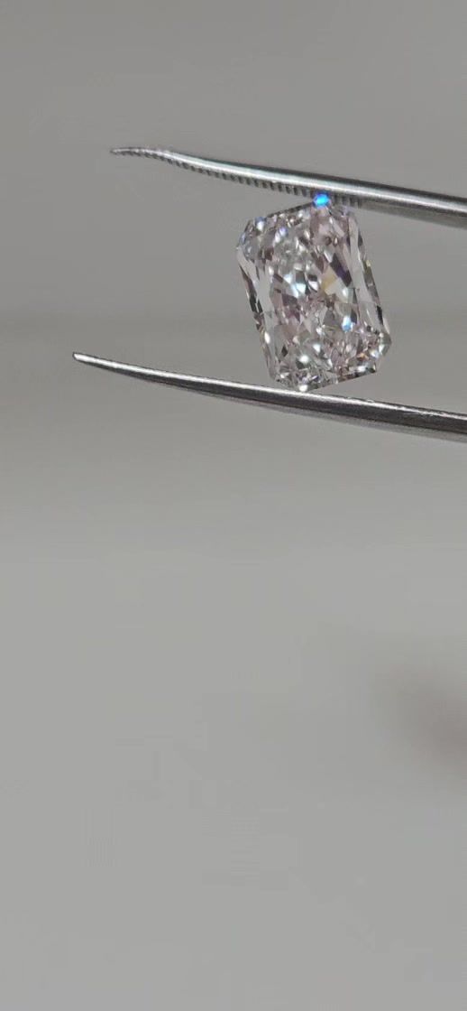 3.03 Carat E-SI1 Radiant Cut Diamond