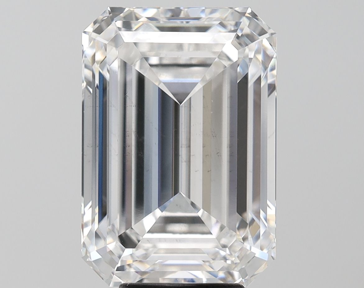 7.42 Carat E-VS2 Emerald Lab Diamond