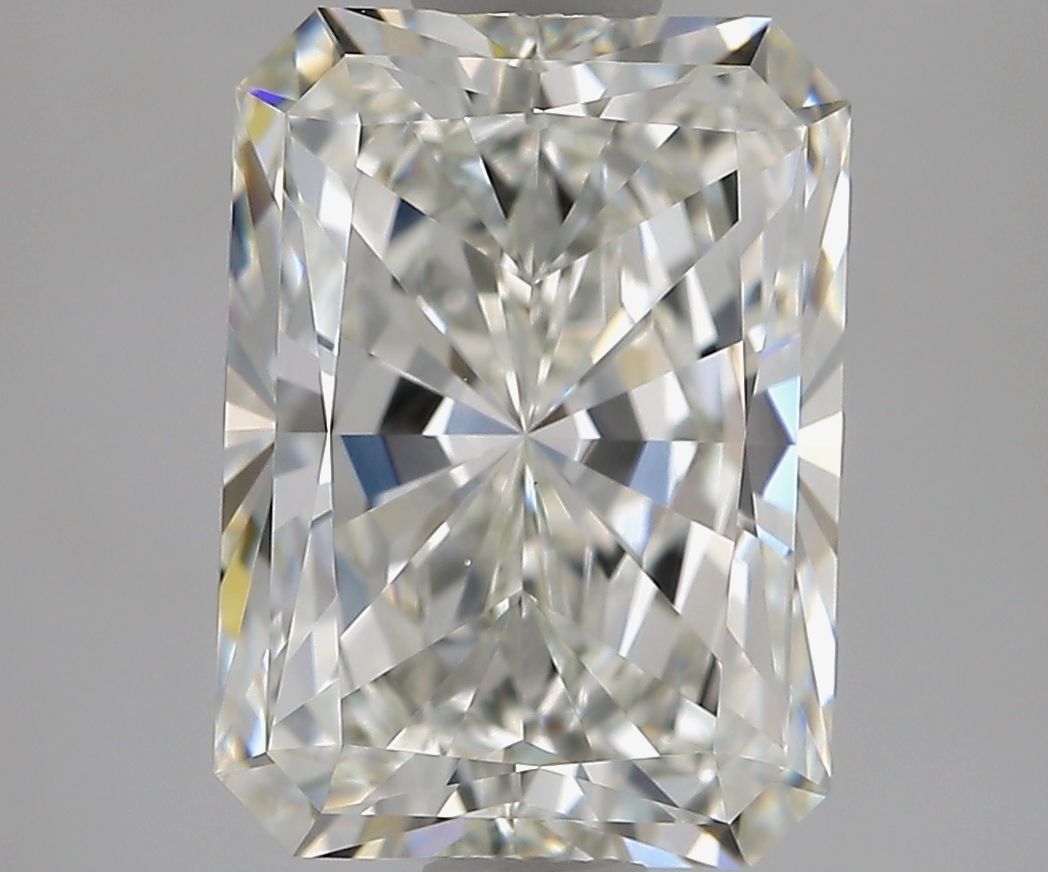 2.51 Carat G-VS1 Radiant Cut Diamond