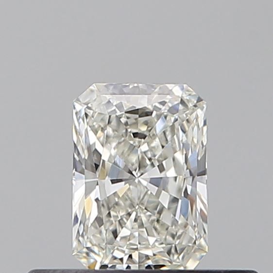 0.30 Carat I-VVS2 Radiant Cut Diamond