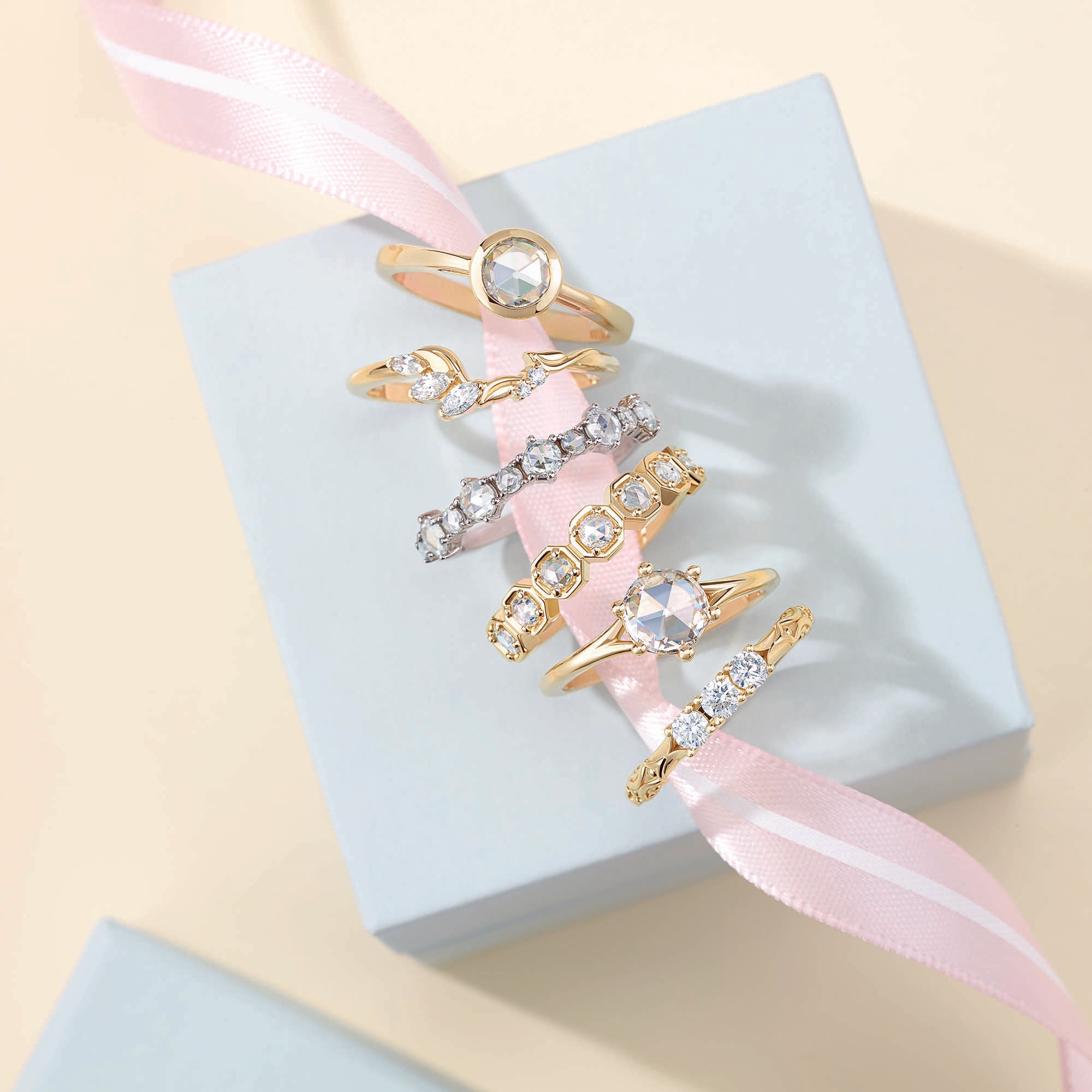 Round And Marquise Diamond Curved Floral Band-VIRABYANI