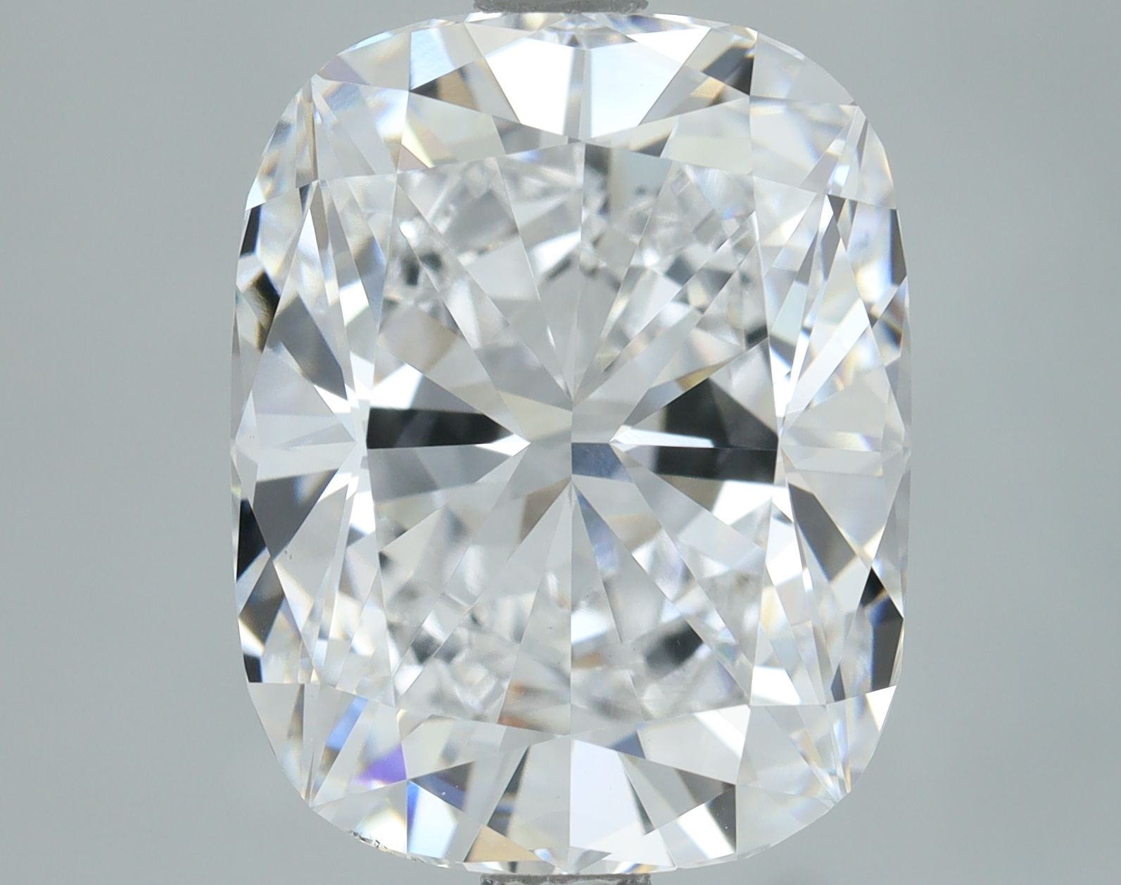 4 Carat D-VS1 Cushion Lab Diamond