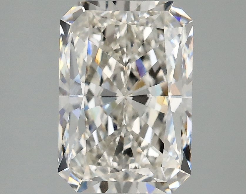 2.51 Carat G-VVS2 Radiant Lab Diamond