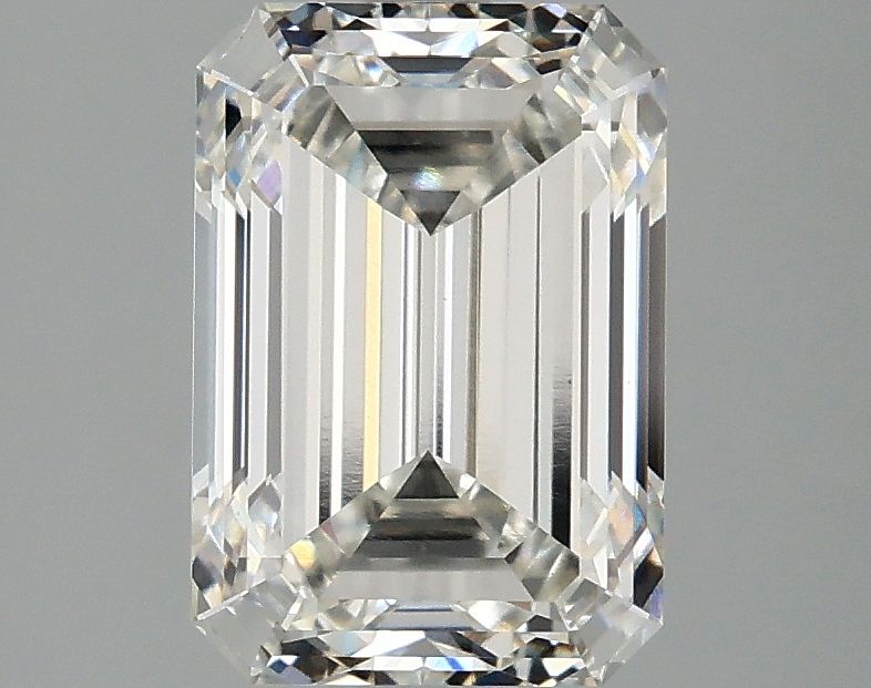 2.50 Carat G-VS1 Emerald Lab Diamond