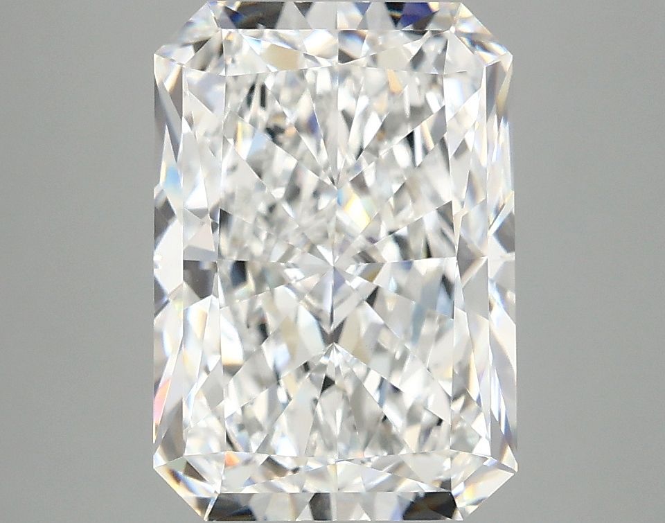 3.94 Carat E-VS1 Radiant Lab Diamond