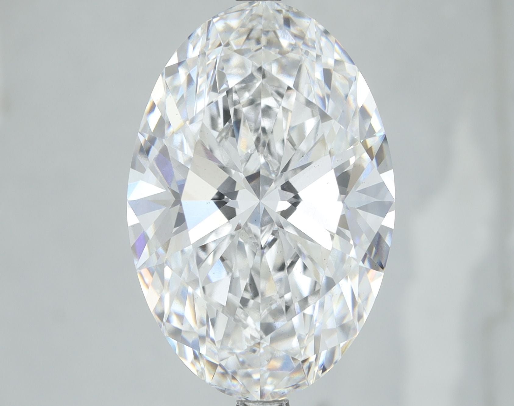7.01 Carat E-VS2 Oval Lab Diamond