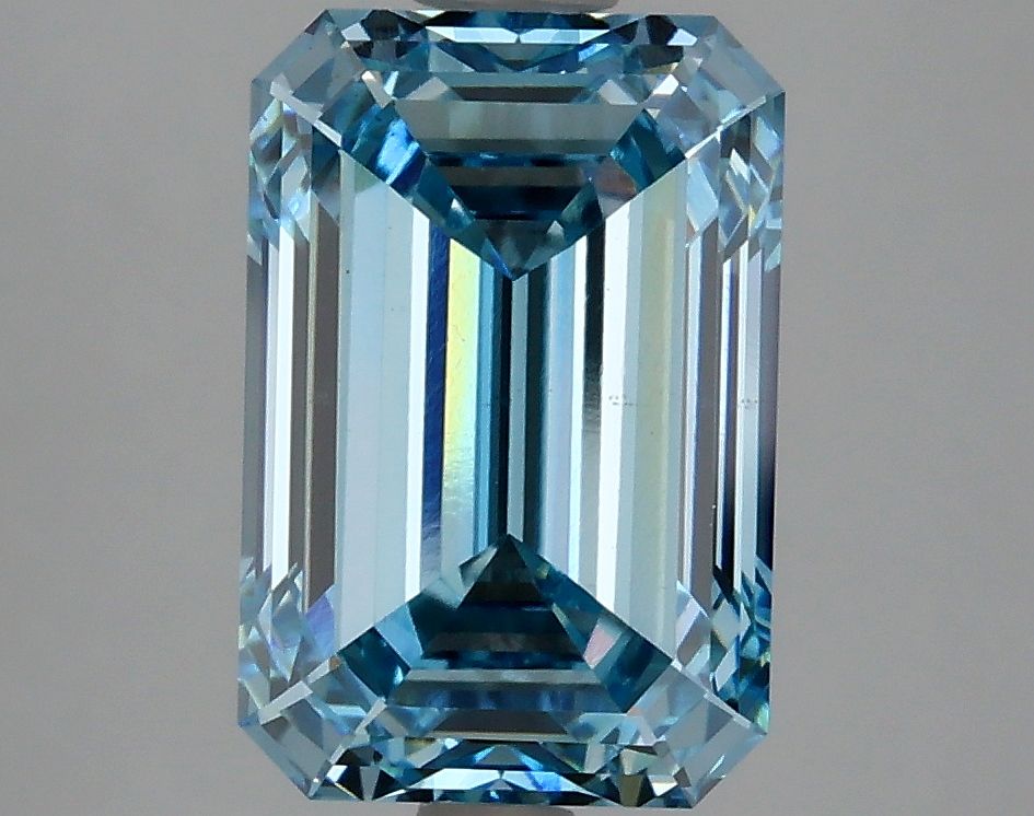 3.86 Carat Emerald Cut Fancy Blue