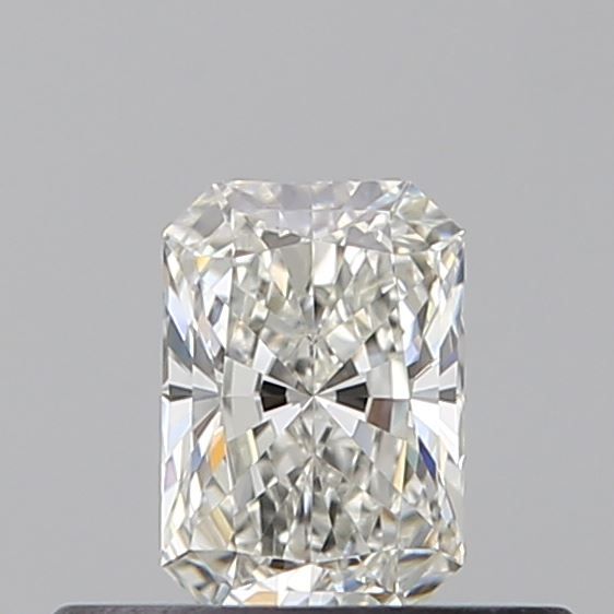 0.31 Carat I-VVS1 Radiant Cut Diamond