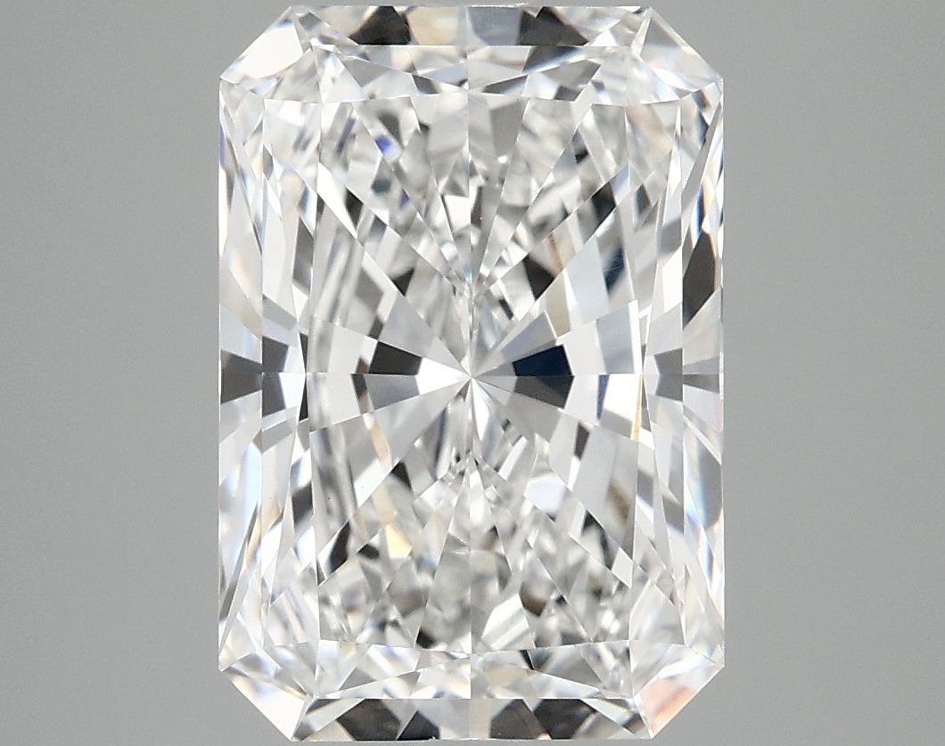 4.78 Carat E-VVS2 Radiant Lab Diamond