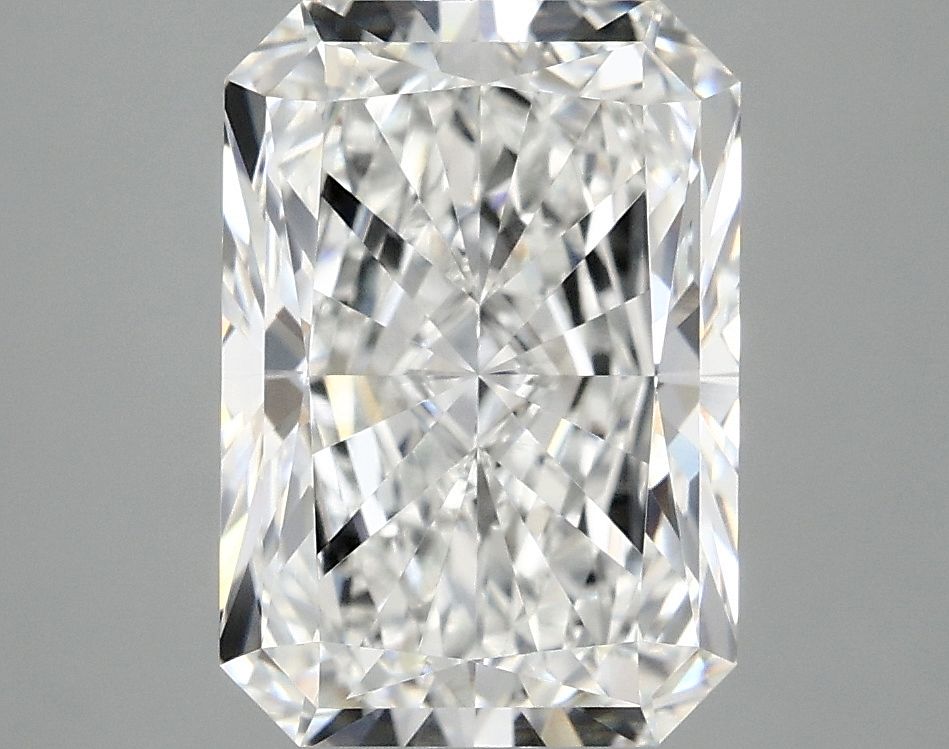 3.93 Carat E-VVS2 Radiant Lab Diamond