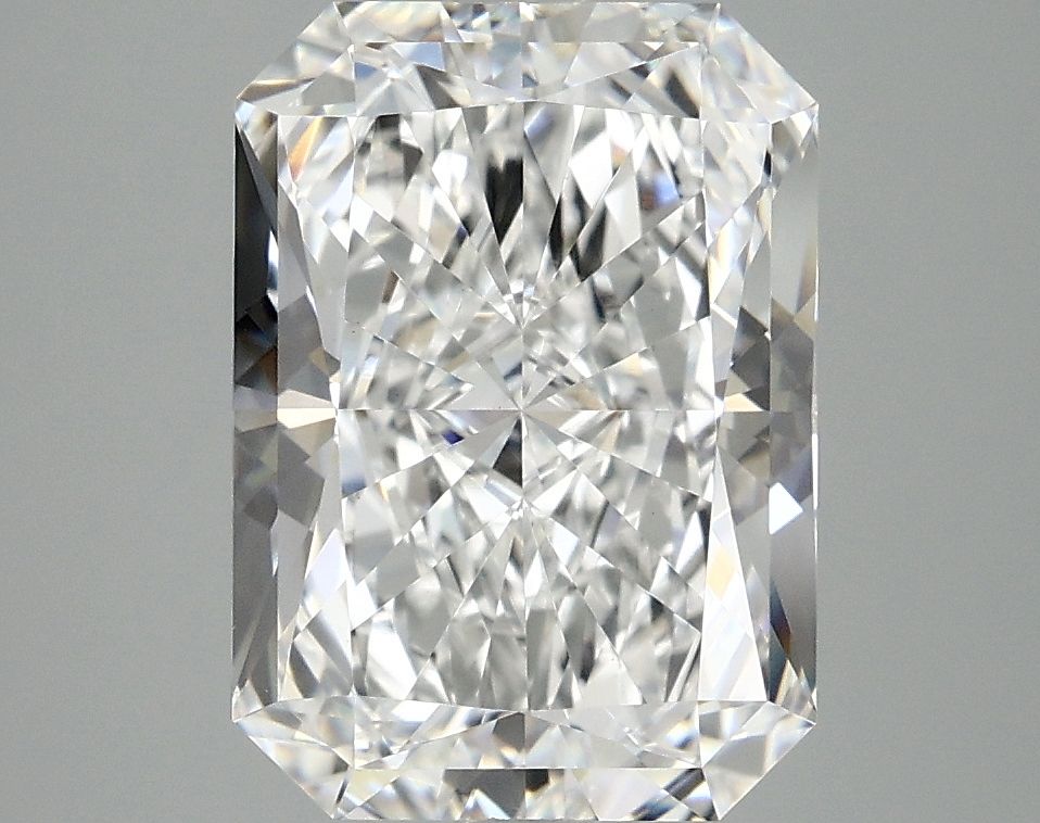 4.00 Carat E-VVS2 Radiant Lab Diamond