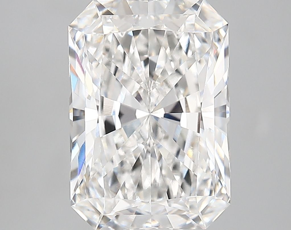 4.61 Carat E-VVS1 Radiant Lab Diamond