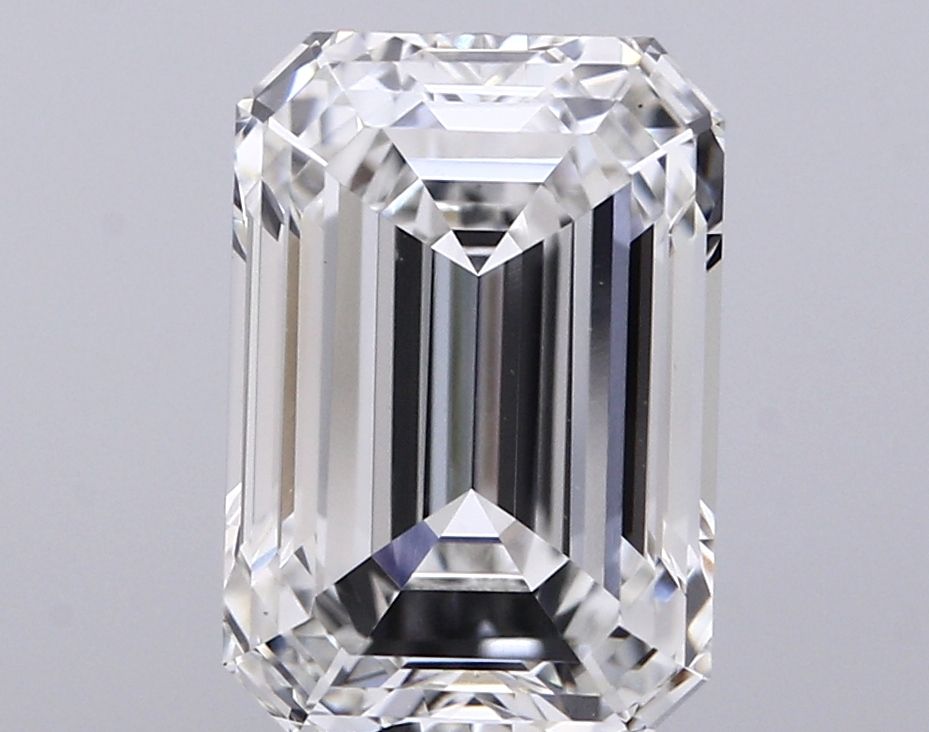 4.89 Carat G VS1 Emerald Lab Diamond