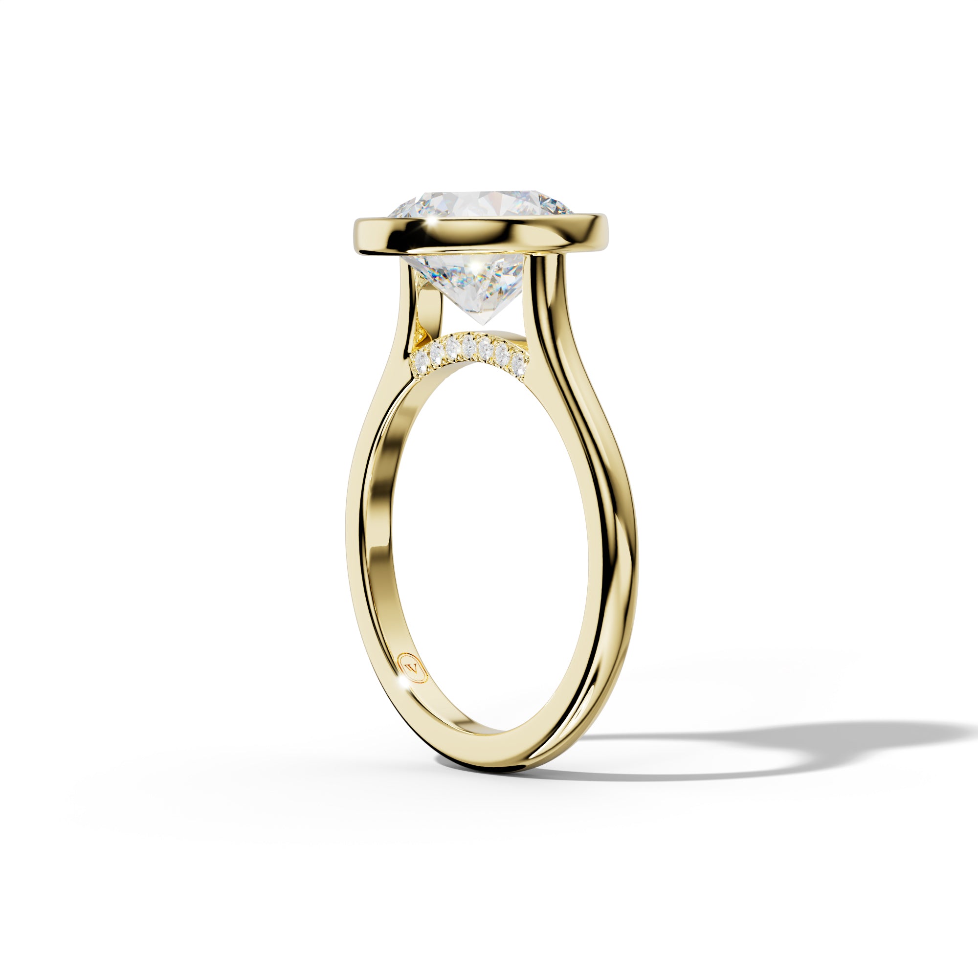 Nova Round Diamond Engagement Ring