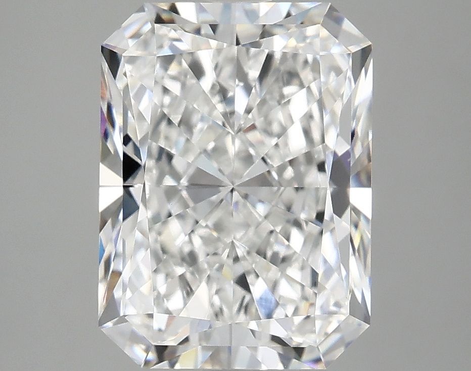 3.91 Carat E-VS1 Radiant Lab Diamond