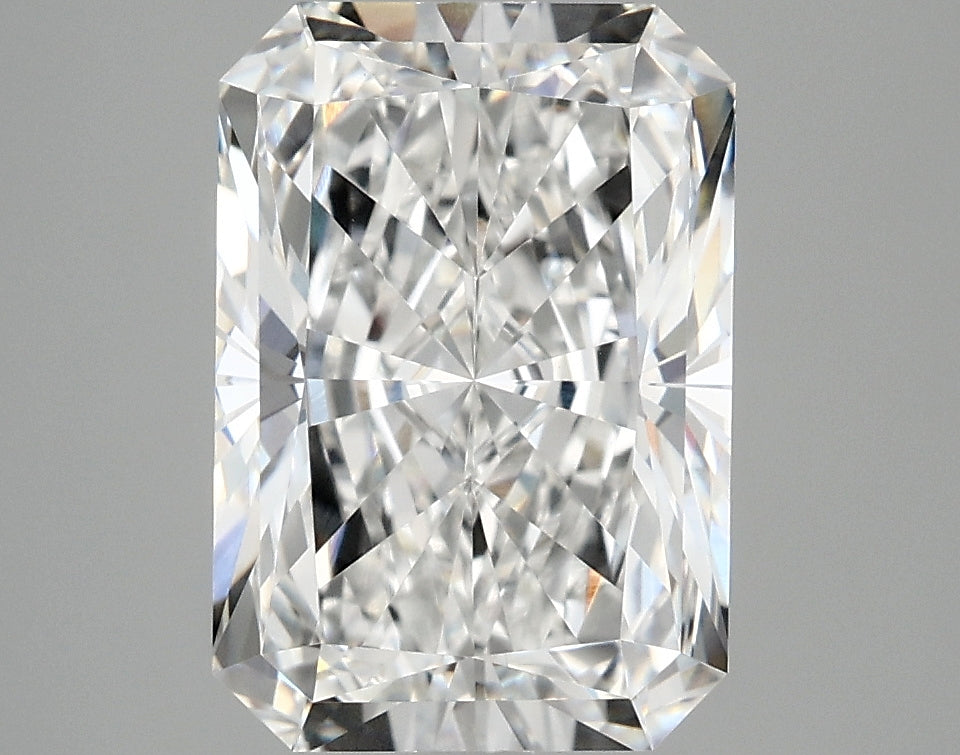 3.94 Carat E-VVS2 Radiant Lab Diamond
