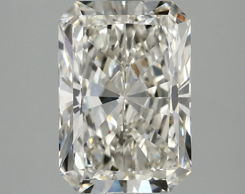 2.59 Carat G-VVS2 Radiant Lab Diamond