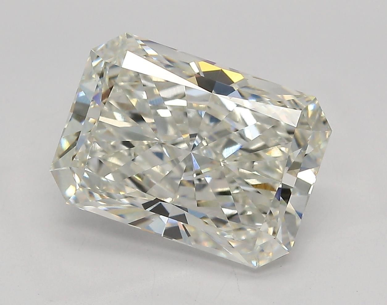 4.09 Carat G-VVS2 Radiant Lab Diamond