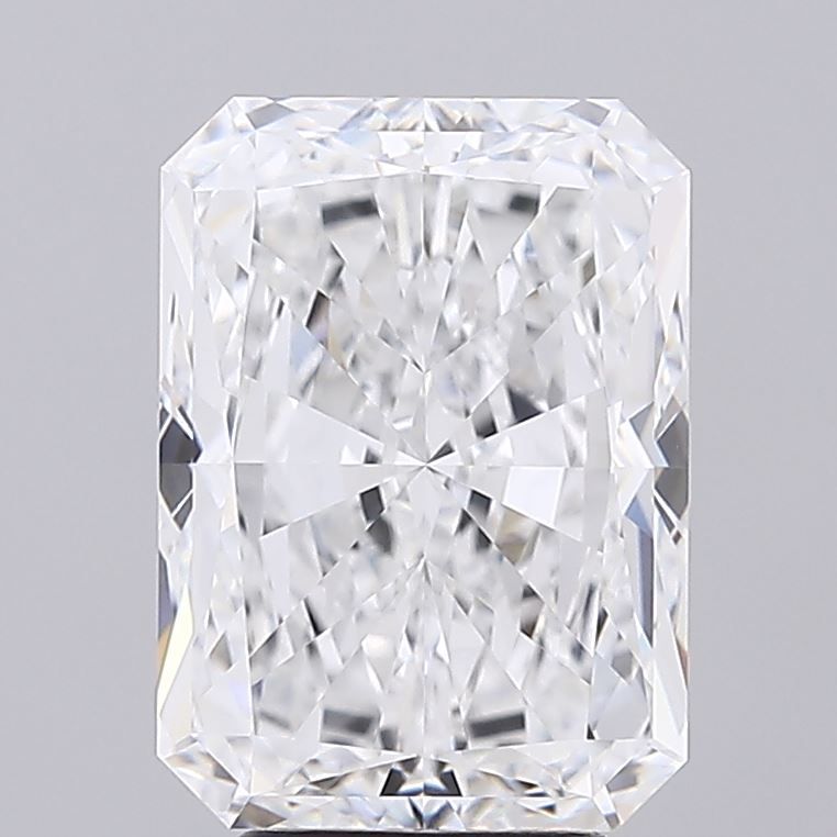 5.02 Carat E-VVS1 Radiant Lab Diamond