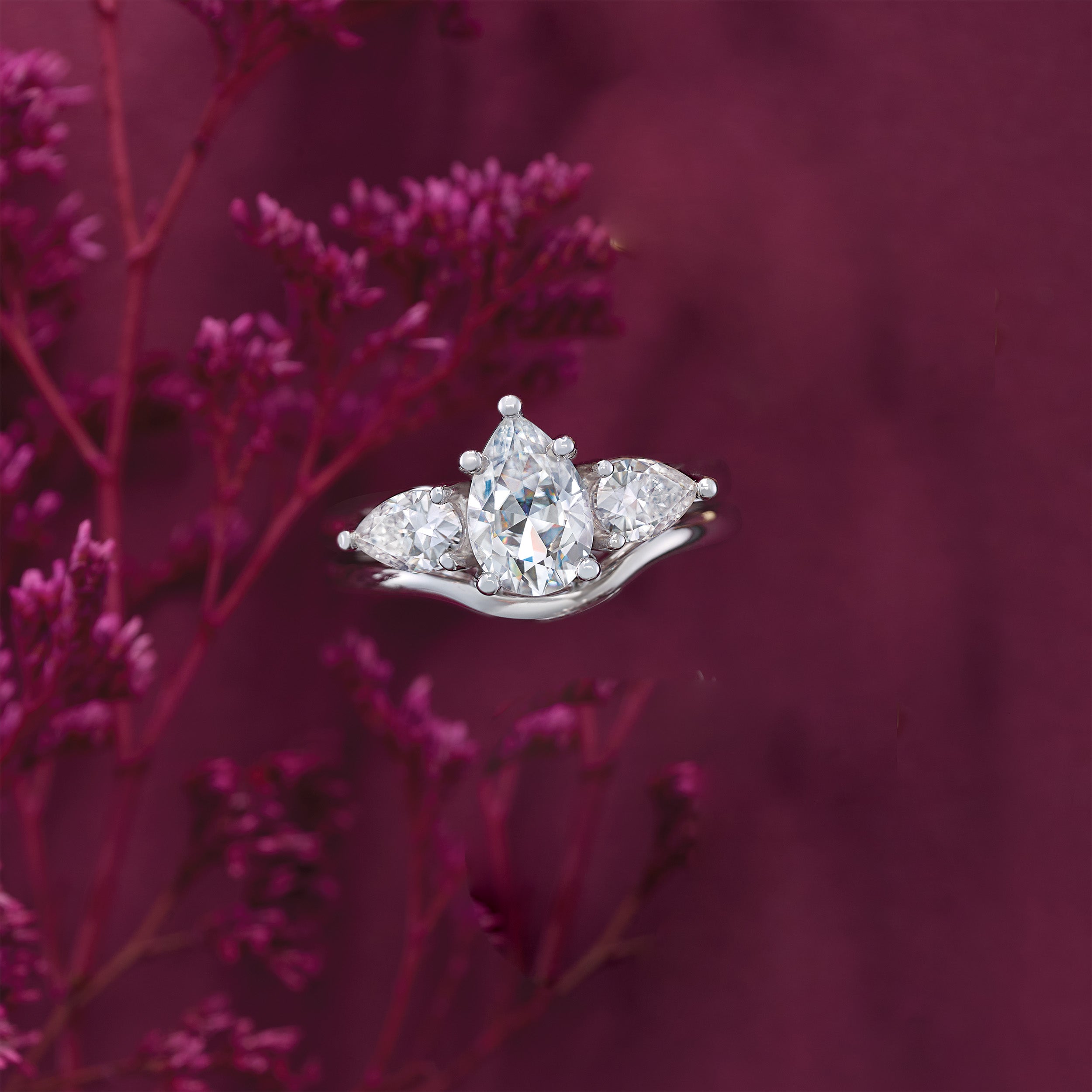 Solid Gold Curve Band-VIRABYANI