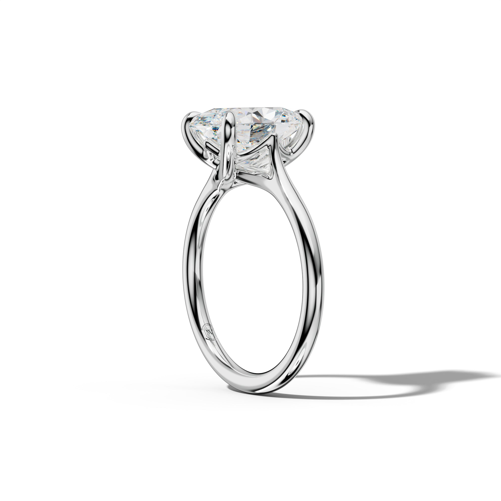 Yuna Oval Diamond Engagement Ring