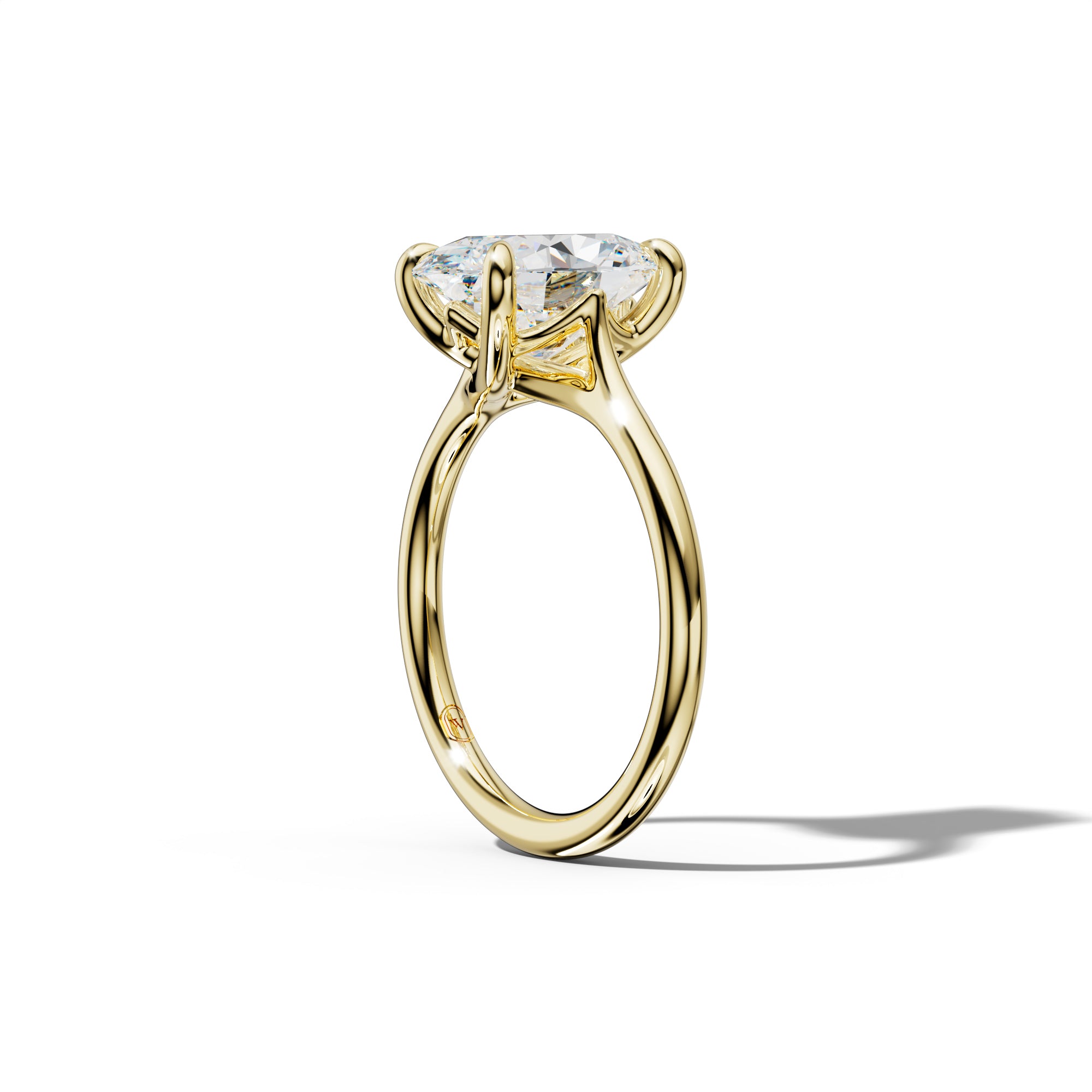 Yuna Oval Diamond Engagement Ring