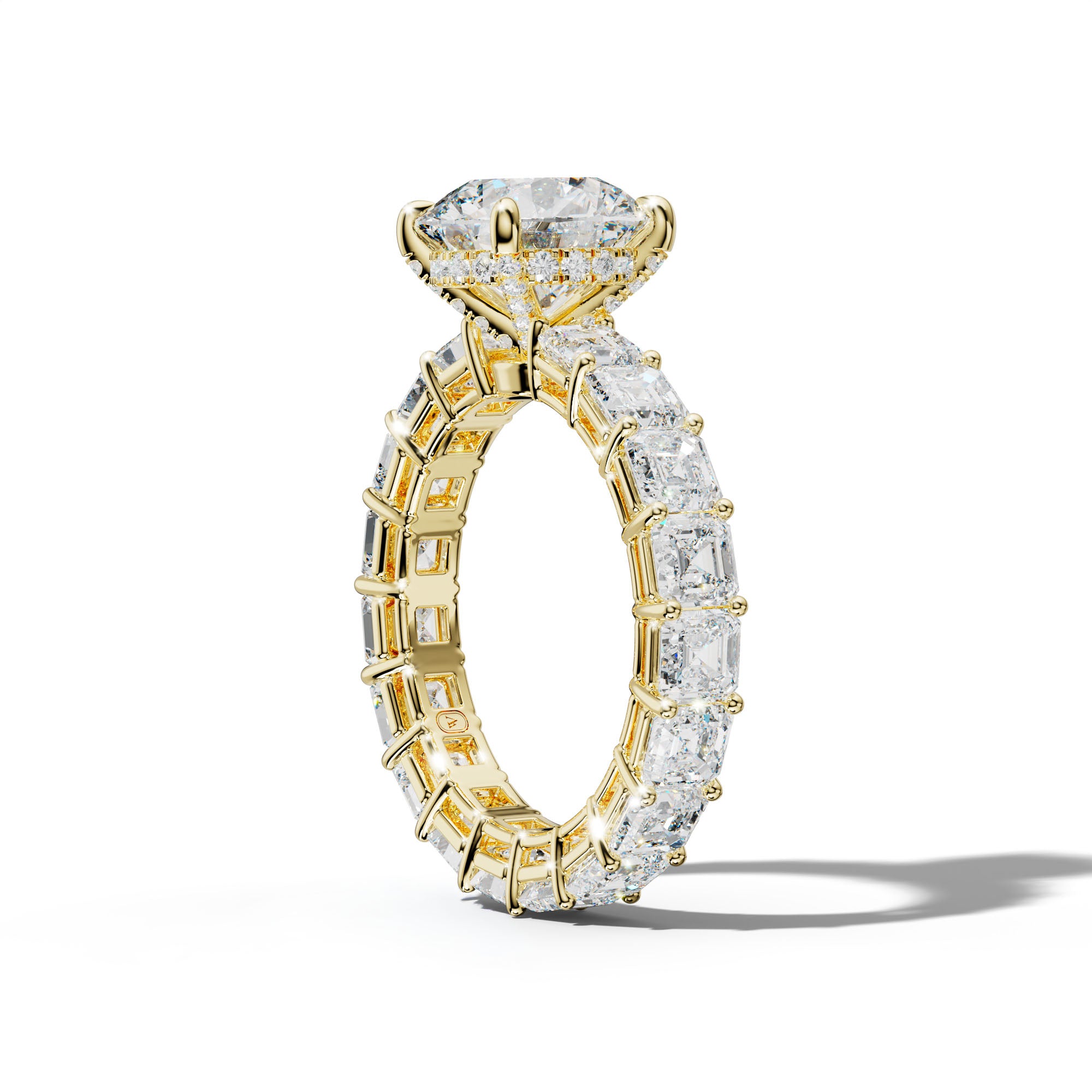 Amanda Round Diamond Engagement Ring With Asscher Side Stones