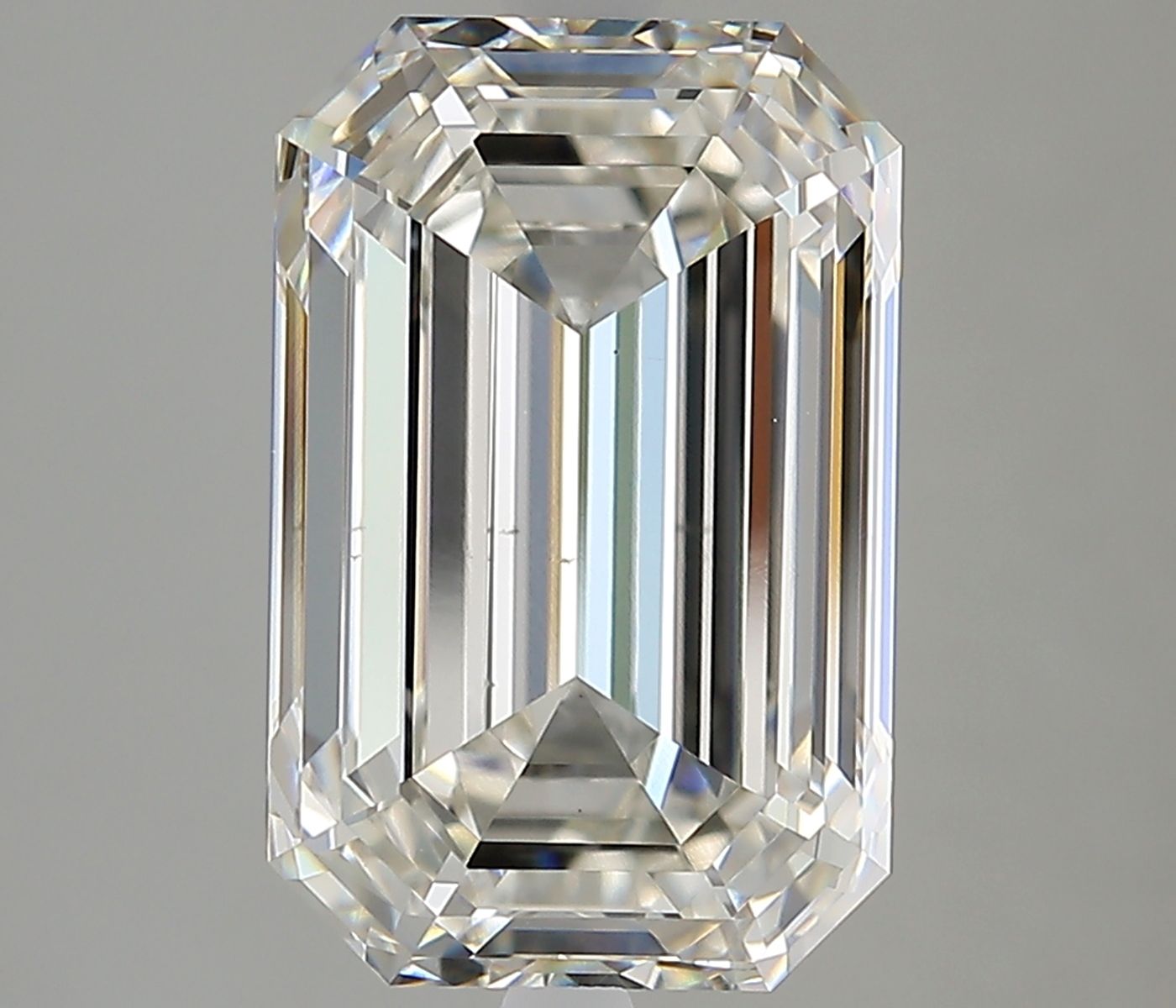 5.61 Carat H-VS1 Emerald Lab Diamond