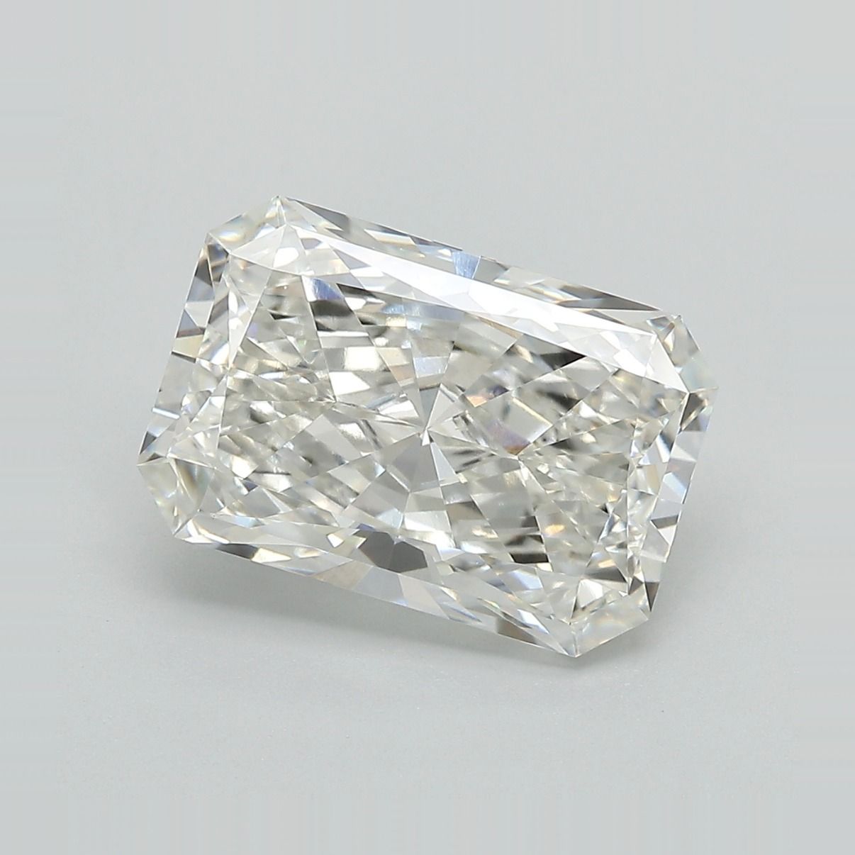 4.69 Carat G-VVS2 Radiant Lab Diamond