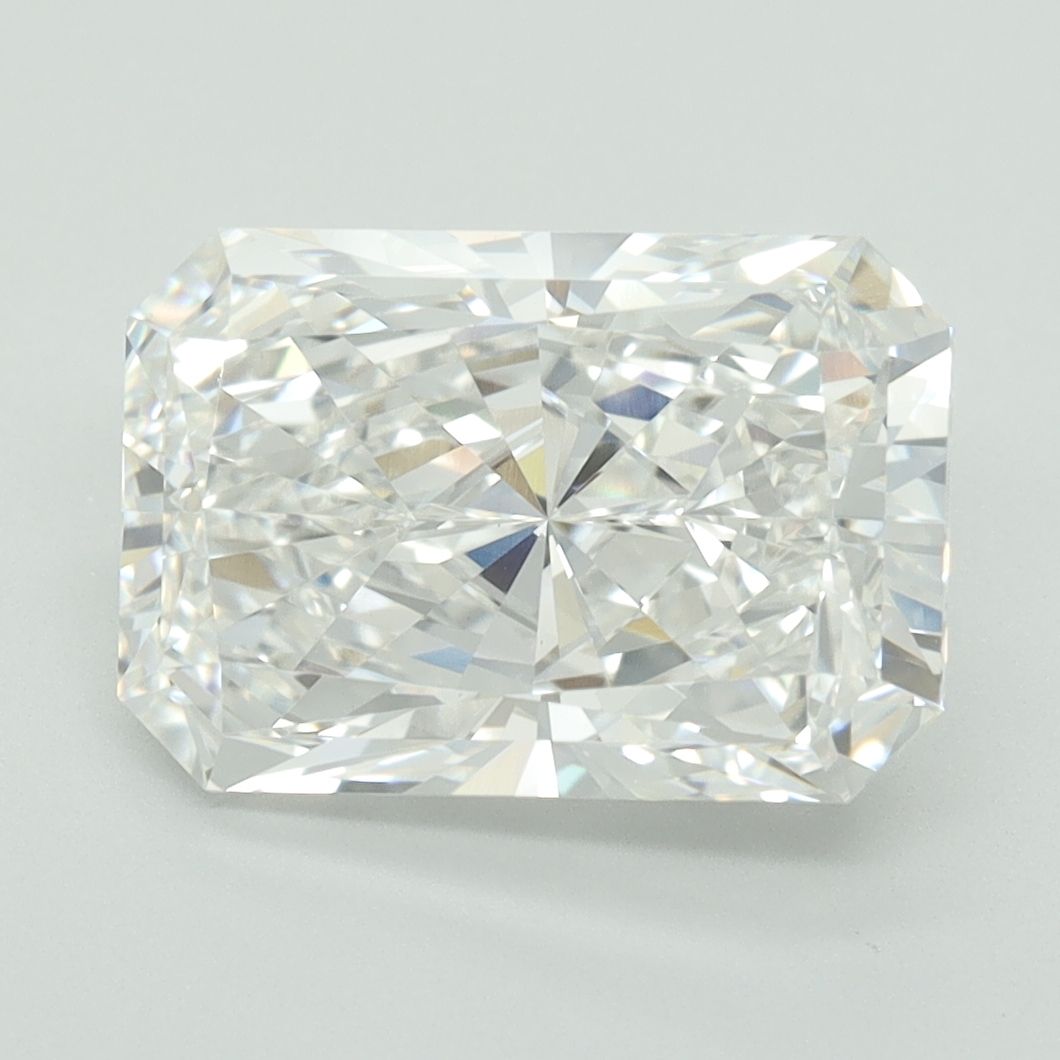4.02 Carat E-VS1 Radiant Lab Diamond