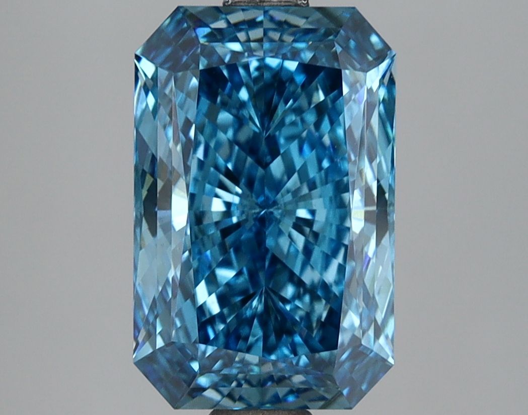 3.00 Carat Radiant Cut Fancy Blue