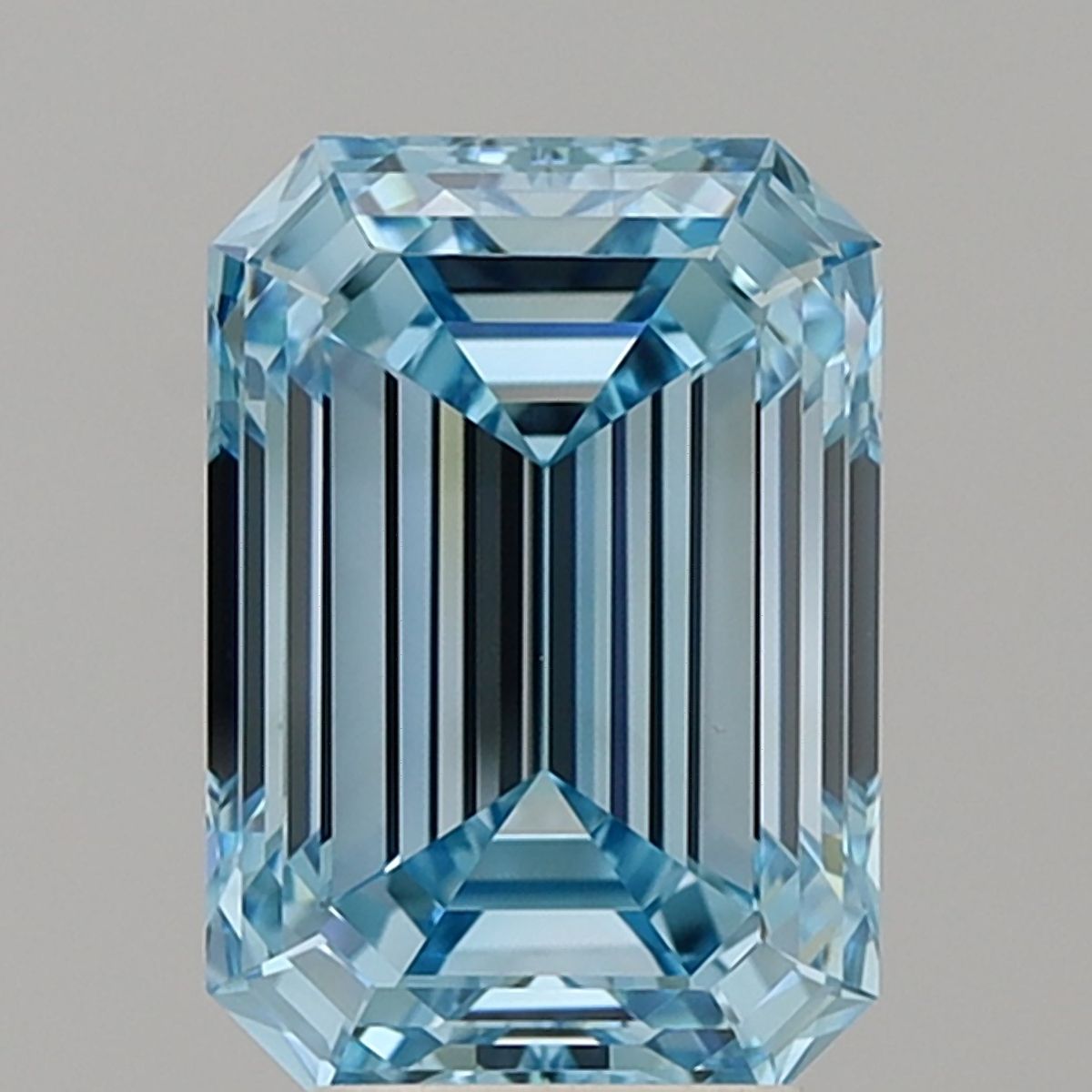 4.51 Carat Emerald Cut Fancy Blue