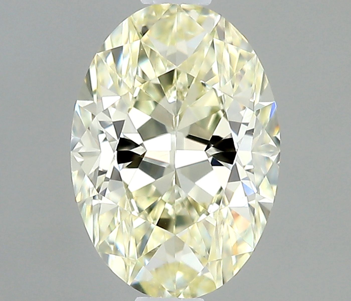 0.38 Carat J-VVS2 Oval Cut Diamond