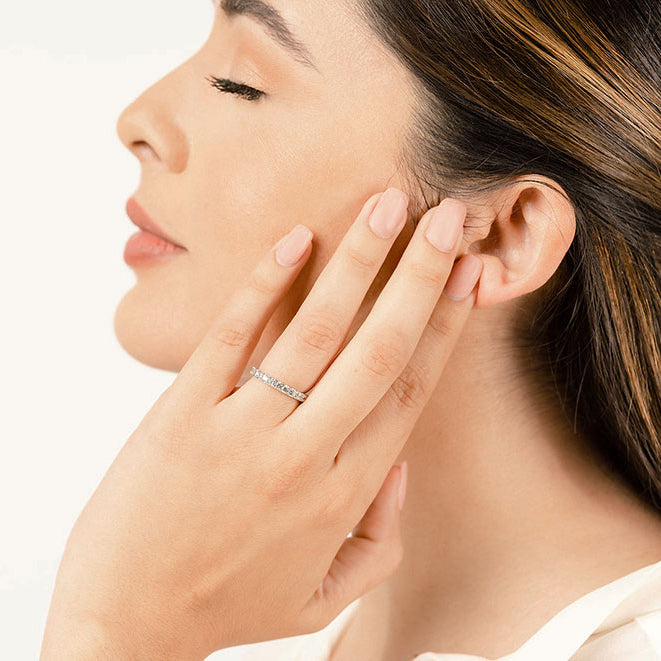 1.5 ct. Round Diamond Shared Prong Eternity Band-VIRABYANI