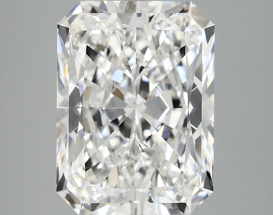 3.91 Carat E-VS1 Radiant Lab Diamond